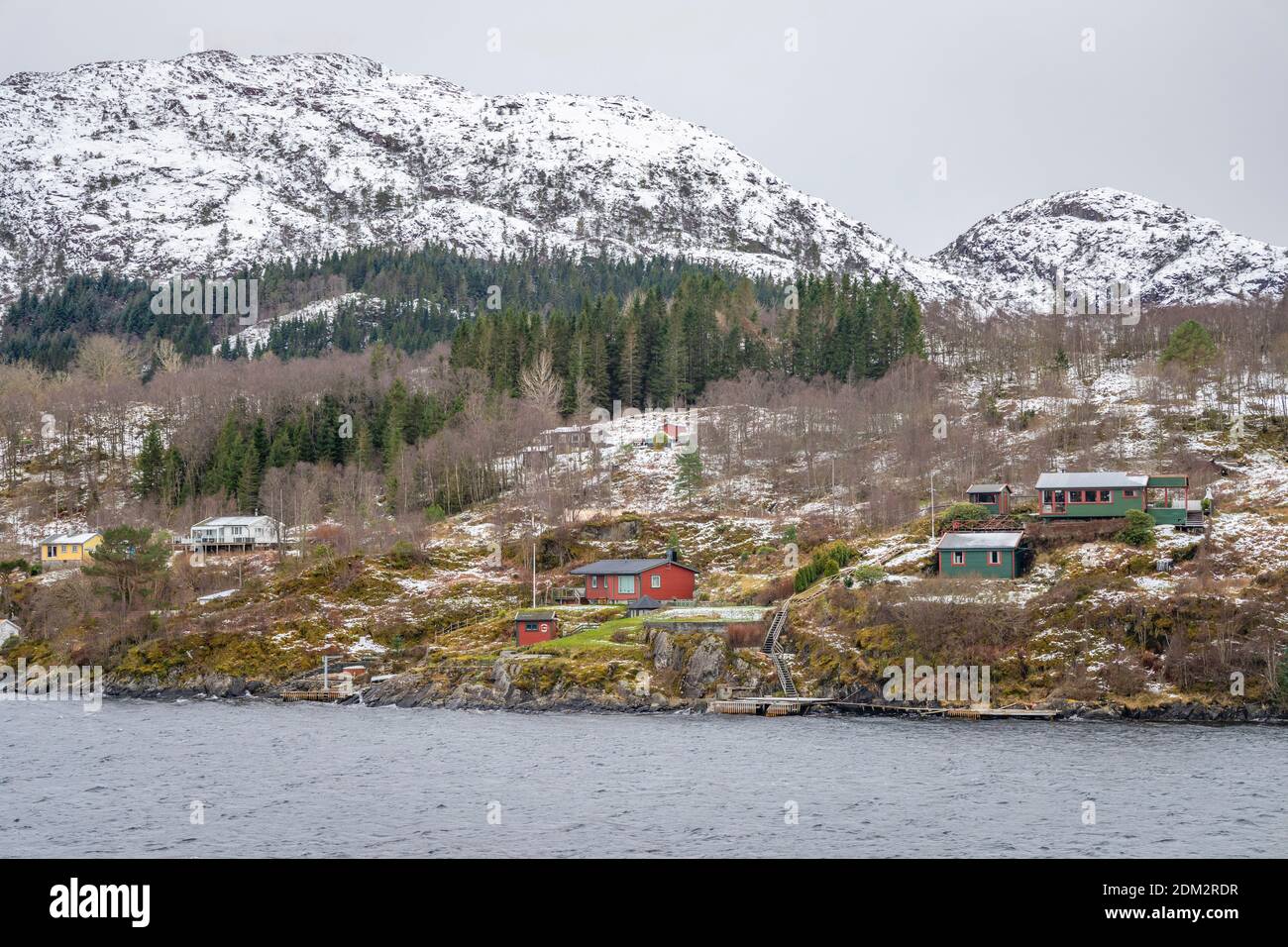 Crociera lungo Radfjorden vicino Bergen in Norvegia Foto Stock