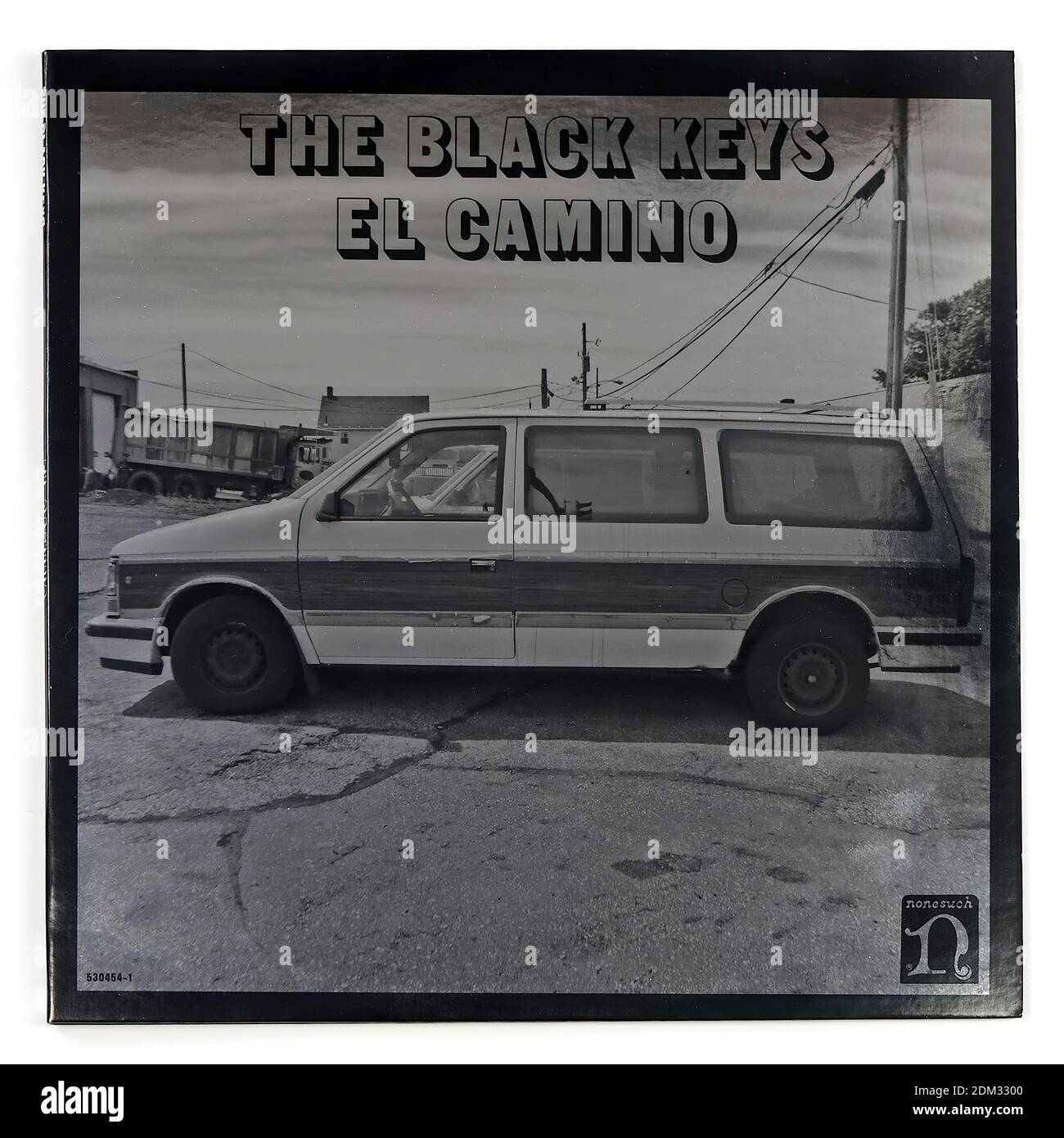 Black Keys El Camino 2x 12 LP + 7 Single + Poster grande - copertina  vintage in vinile Foto stock - Alamy