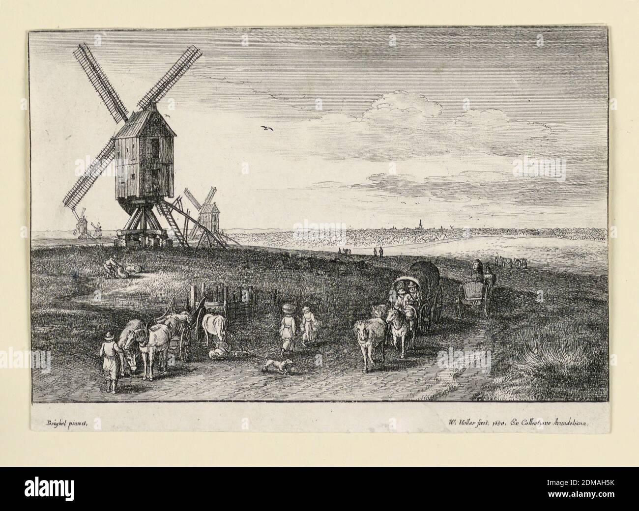 Paesaggio con mulini a vento, Venceslao Hollar, Boemia (Inghilterra attiva), 1607–1677, Jan Brueghel il vecchio, fiammingo, 1568 - 1625, incisione su carta, in un ampio paesaggio tre mulini a vento sono visti in primo piano a sinistra e a metà distanza. Contadini e carri in una strada in primo piano. Inscritto sotto, in basso a sinistra: 'Brüghel pinxit.' e in basso a destra: 'W. Hollar fecit, 1650, es. Collectionie Arundeliana'., Olanda, 1650, Stampa Foto Stock