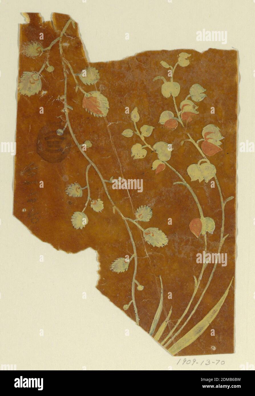 Disegno di un tessuto tessuto, frammento, gouache gialle e laterizie su carta da ricalco oleosa, un briciolo di foglia appeso e una pianta del giglio della valle., Francia, 1815-1840, disegno Foto Stock