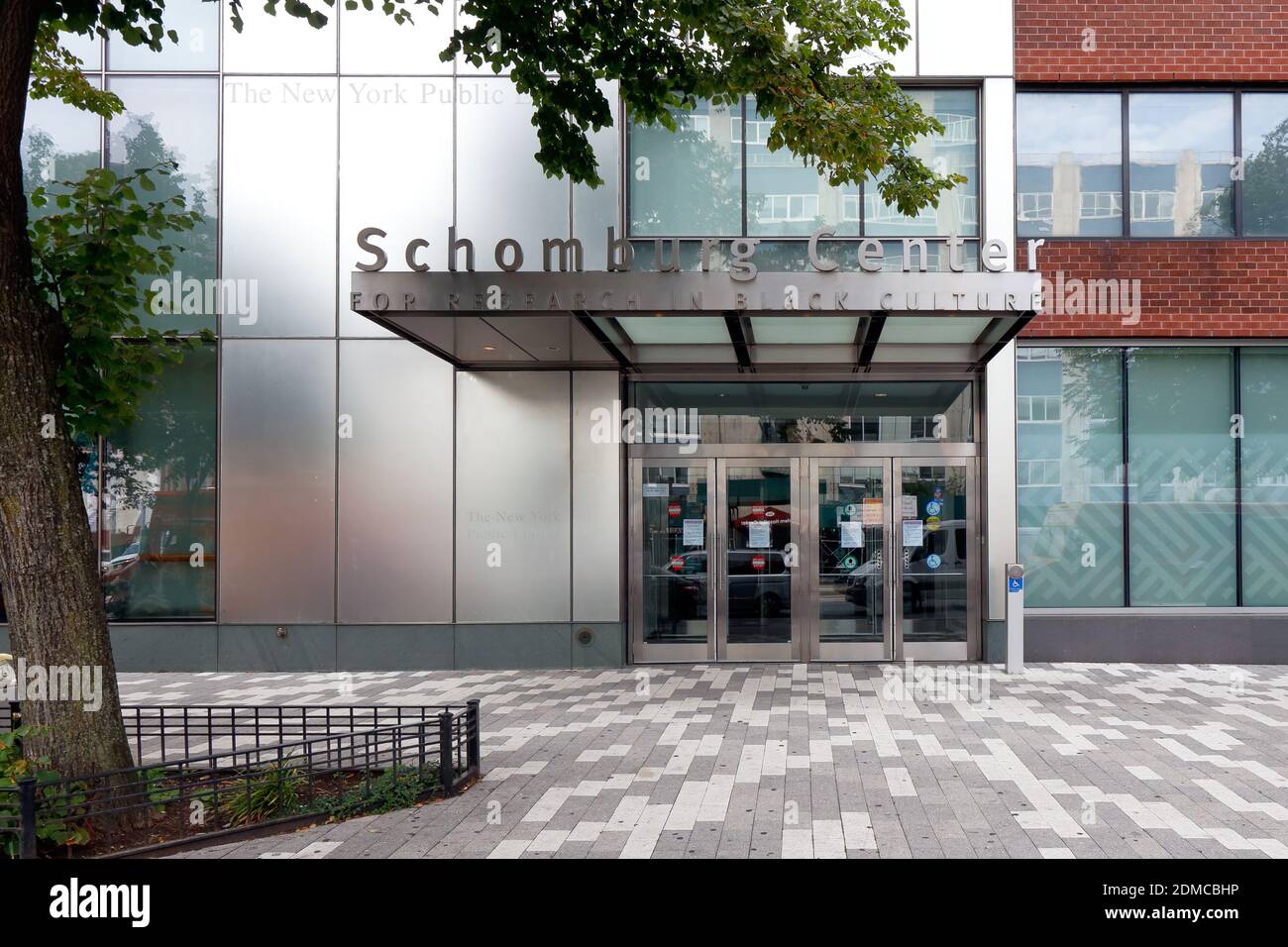 Schomburg Center for Research in Black Culture, New York Public Library, 515 Malcolm X Blvd, New York, NYC foto di una biblioteca di Harlem Foto Stock