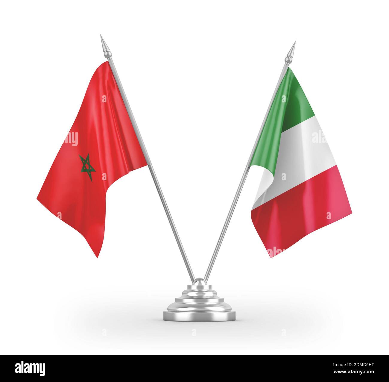 Bandiere da tavolo in Italia e Marocco isolate sul rendering 3D bianco Foto Stock