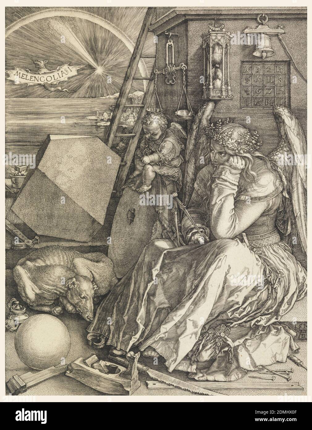 Melencolia i, Albrecht Dürer, tedesco, 1471–1528, incisione su carta bianca, la figura alata di una donna, vestita da un lungo abito, è seduta a destra; appoggia la testa sulla mano sinistra e tiene una bussola sulla destra. Un genio alato è seduto accanto a lei, scrivendo su un tablet. Dietro di loro c'è una torre quadrata che mostra una scala, una clessidra, una campana e una piazza magica. Il primo piano è disseminato di vari strumenti legati alla carpenteria e alla costruzione: Una sega, un aereo, un martello e chiodi e lunghezze di legno. A sinistra, un cane dorme arricciato tra una sfera e un poliedro. Foto Stock