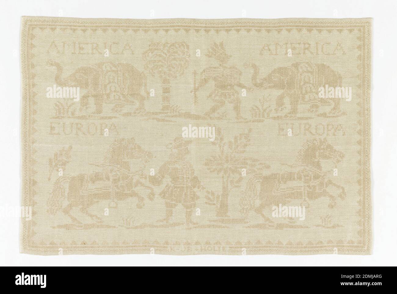 Tessile, Medio: lino tecnica: Tessitura damasca, tessuto di lino color crema che mostra i continenti dell'America e dell'Europa rappresentati da testo e figure iconografiche di un nativo americano con freccia e figura europea con cavallo., Danimarca, inizio XVIII secolo, tessuti tessuti, tessile Foto Stock
