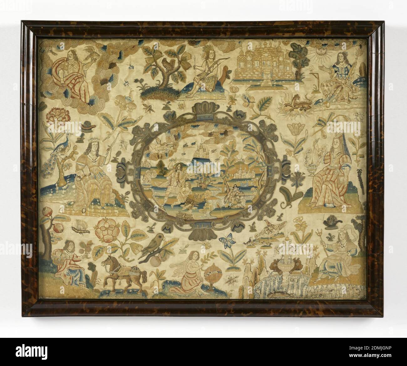 Immagine ricamata, Media: Ricamo in filo metallico rivestito di seta e seta su fondazioni di seta tecnica: Ricamato in raso, gambo, e cuciture coucing con cappio (laccio ad ago) su fondazioni 4/1 satinate, Abraham e Isacco in medaglione centrale. Attributi dei quattro elementi: Terra, aria, fuoco e acqua in ogni angolo, e attributi dei quattro continenti la metà di ogni lato., Inghilterra, 17 ° secolo, ricamo e cucito, immagine ricamata Foto Stock