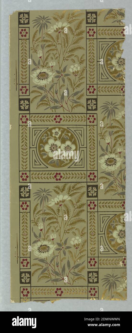 Sidewall, American Wall Paper Manufacturers' Association, 1879–1887, stampato a macchina, due disegni di pareti laterali in stile estetico, stampati in verde oliva chiaro e scuro con accenti dorati., USA, 1879–87, Wallcoverings, Sidewall Foto Stock