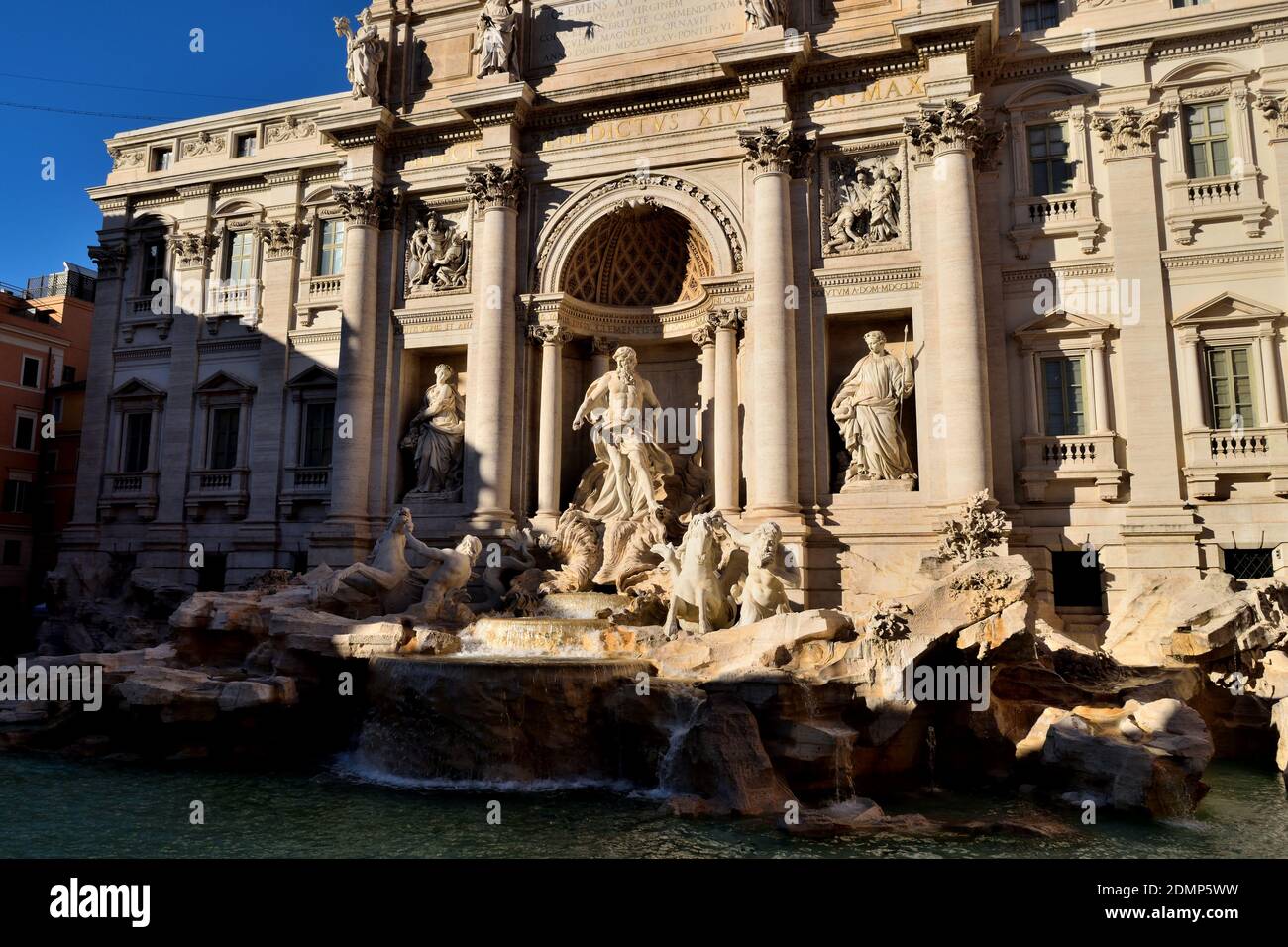 Vista della fontana di Trevi, Roma, Italia Foto Stock