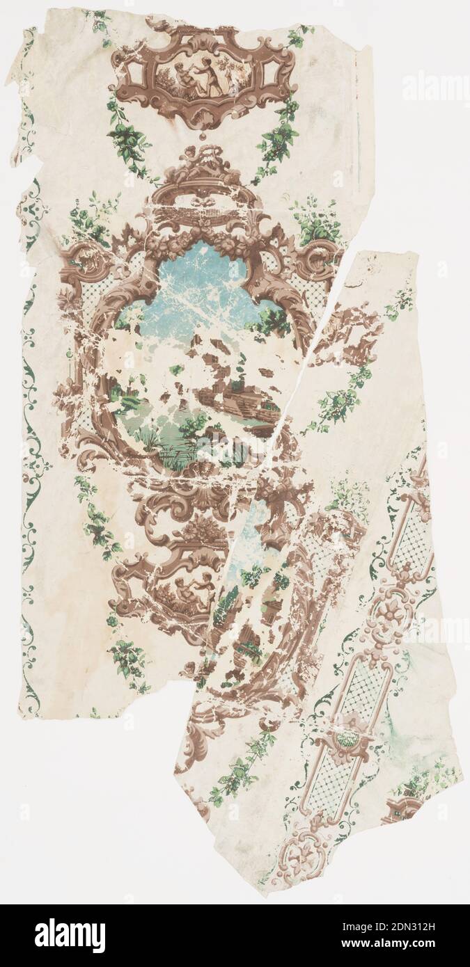 Parete laterale, stampata su carta fatta a mano, medaglione scenico con gruppo di vecchie case di campagna sulla destra con parete di pietra con laghetto al centro, code di gatto e alberi sulla destra di colore seppia, blu e verde. Rococo confine di cupidi, conchiglie e scorre intorno medaglione. C'è un reticolo perpendicolare bordo di lavoro tra la stessa in seppia e verde., Francia, 1825–35, Wallcoverings, parete laterale Foto Stock