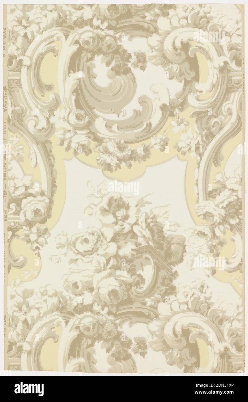 Louis XV, M.H. Birge & Sons Co., 1834, stampato a macchina, questo disegno è composto da grappoli e spruzzi di rose intrecciate su rotolini di rococo bordati con foglie di acanto. Ricorda il periodo Luigi XV (1723-77). L'originale, da cui si tratta di una riproduzione, è stato importato dalla Francia al Québec più di 100 anni fa ed è stato utilizzato in una delle case più antiche di quella città. Stampato sul retro: 'No 322CB'. Stampato a margine: "Louis XV - Drop pattern - Birge made in U.S.A. n° 2935". Non stampato nei colori originali., Buffalo, New York, USA, 1910–20, Wallcoverings, Sidewall Foto Stock