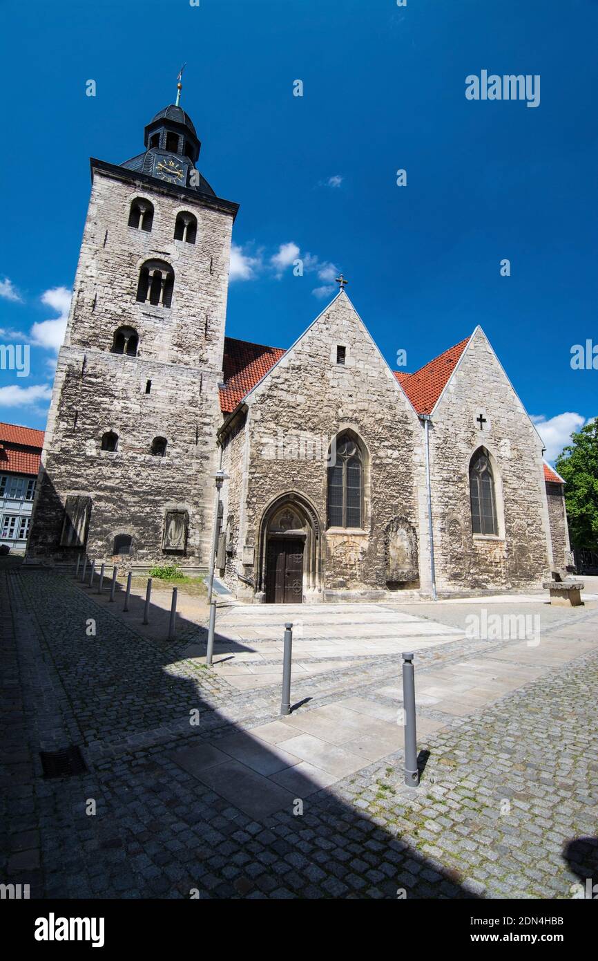 La chiesa cittadina di San Sebastiano e Paolo a Koenigslutter al Elm è stata fondata nel 12 ° secolo. Foto Stock