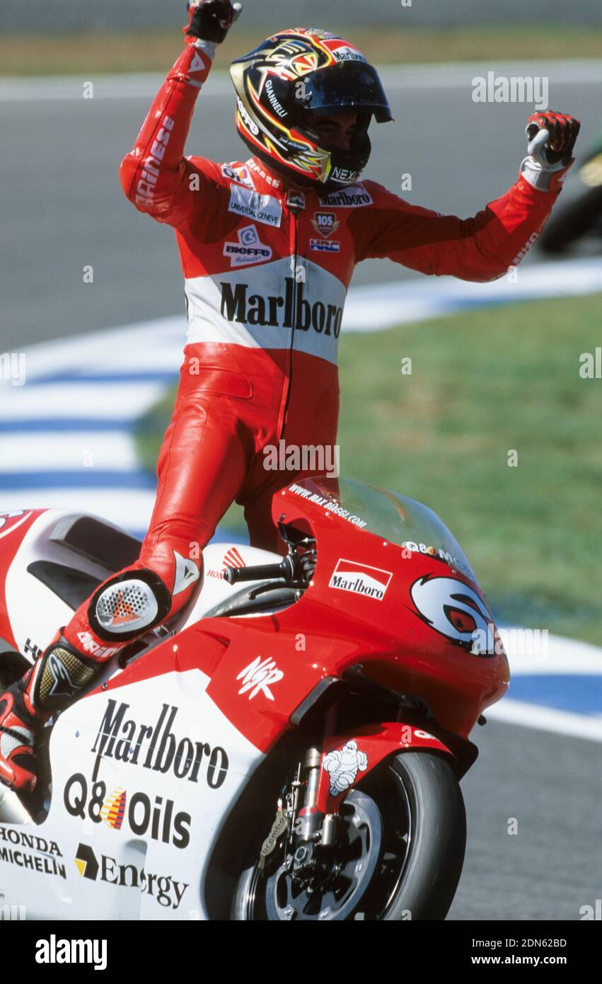 Max Biaggi, (ITA) Honda 500, vincitore del Gran Premio di Catalunya 1998, Barcellona Foto Stock