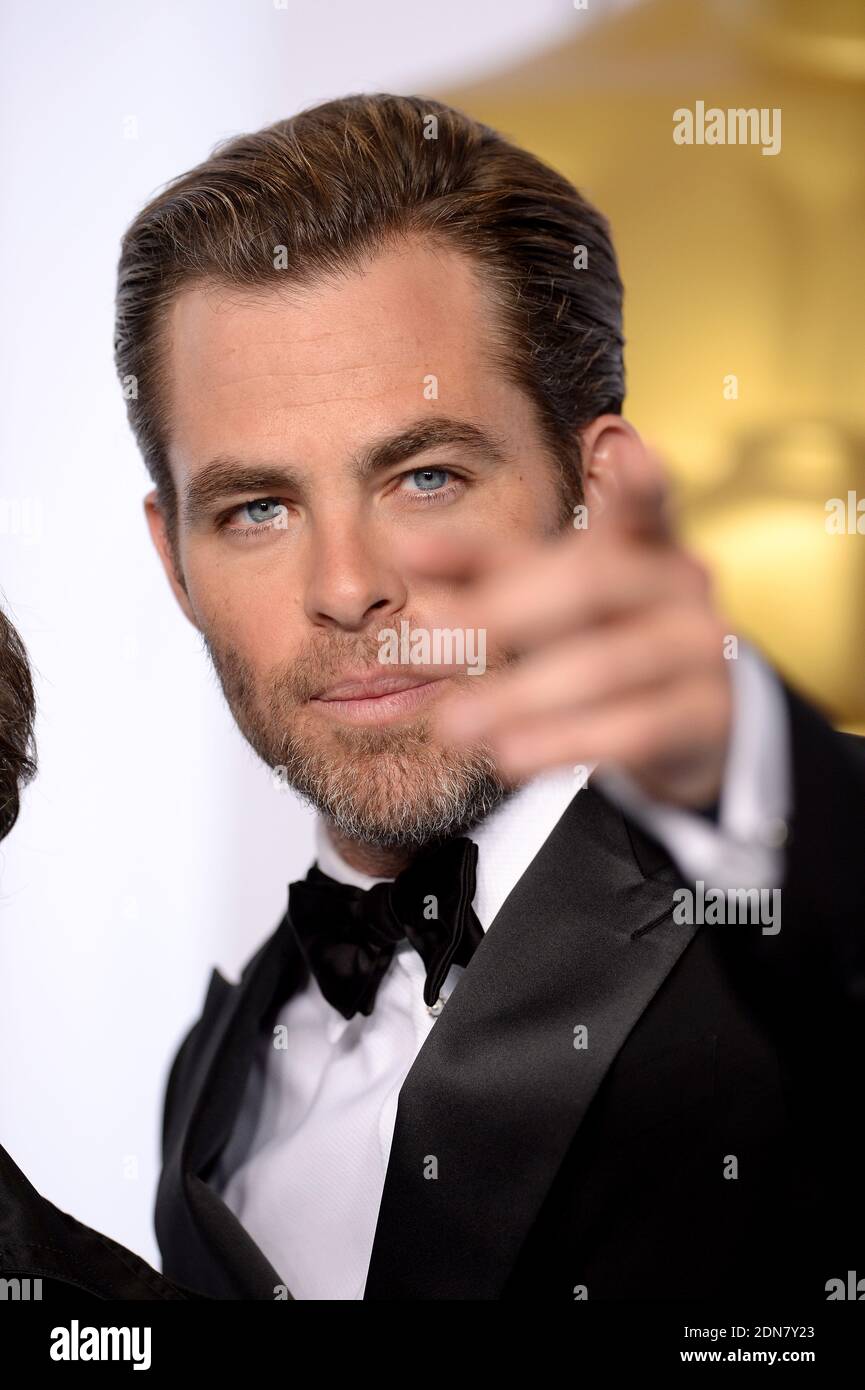 Chris Pine si pone nella sala stampa durante il 87esimo Annual Academy Awards al Loews Hollywood Hotel il 22 febbraio 2015 a Los Angeles, CA, USA. Foto di Lionel Hahn/ABACAPRESS.COM Foto Stock