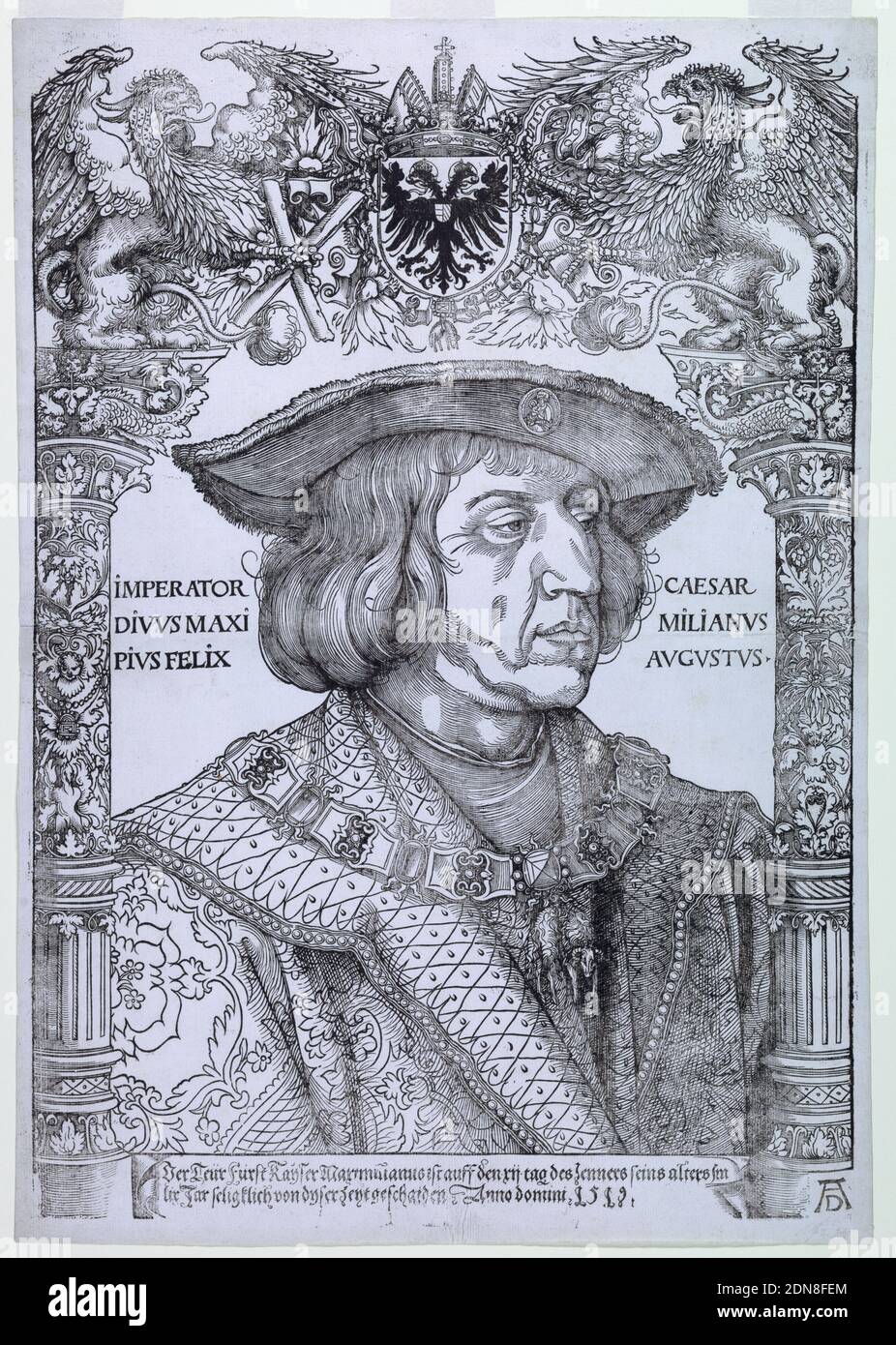 Ritratto di Massimiliano i, Albrecht Dürer, tedesco, 1471–1528, Woodcut su carta bianca, Ritratto del Sacro Romano Imperatore Massimiliano i con un confine ornamentale di Hans Weiditz., Germania, 1518–19, figure, Stampa Foto Stock