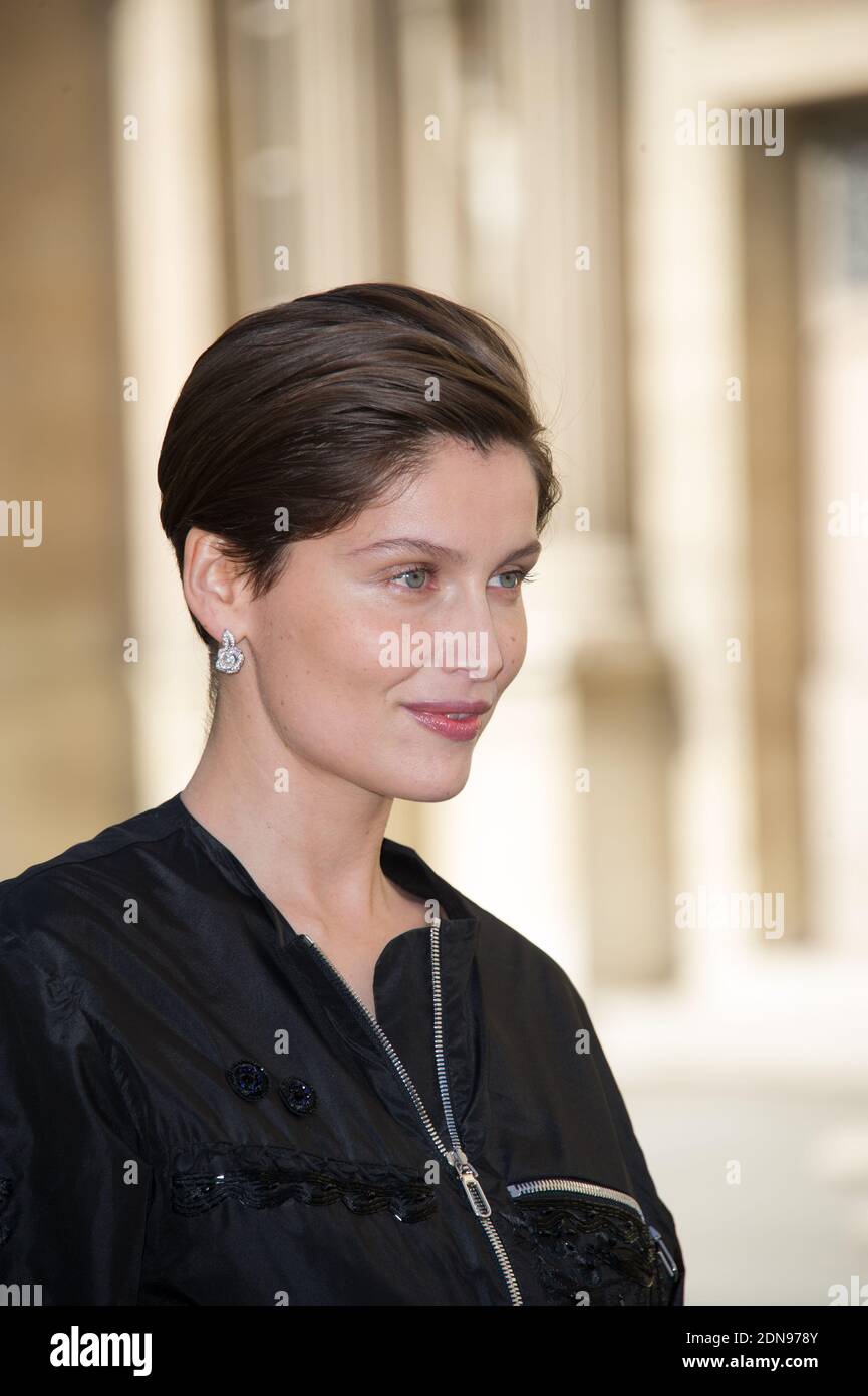 Laetitia Casta partecipa allo spettacolo Christian Dior come parte della  settimana della moda di Parigi Womenswear Autunno/Inverno 2015/2016 il 6  marzo 2015 a Parigi, Francia.Foto Thierry Orban/abacapress.com Foto stock -  Alamy