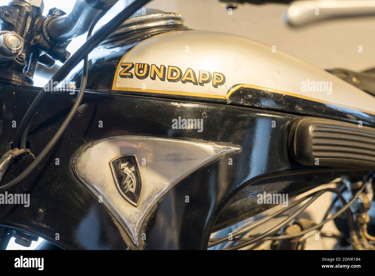 Logotipo di una moto Zündapp, Museo PS.SPEICHER, Einbeck, bassa Sassonia, Germania, Europa Foto Stock
