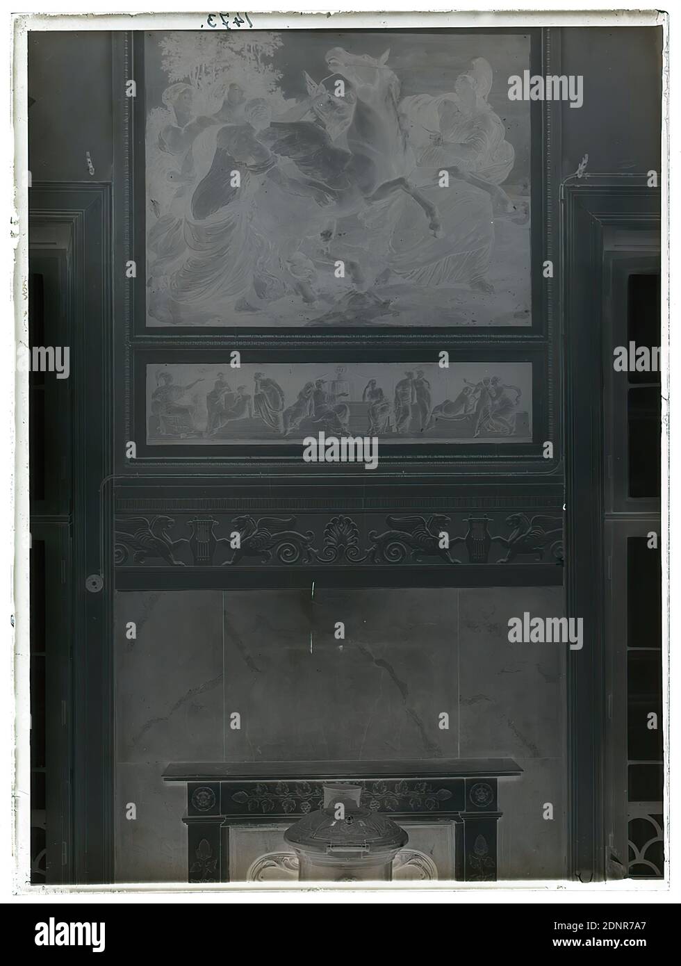 Wilhelm Weimar, dettaglio parete con pittura, Abendrothsches Haus, Amburgo, negativo vetro, nero e bianco processo negativo, totale: Altezza: 23,8 cm; larghezza: 17,8 cm, numerato: In alto a sinistra: In inchiostro nero: 1473, arte e artigianato, arti applicate, disegno industriale, opera di arti applicate (legno, z. (legno, ad esempio pannelli), cavallo, decorazione interna (di una casa), ornamenti, opere d'arte applicata (marmo), pittura murale Foto Stock