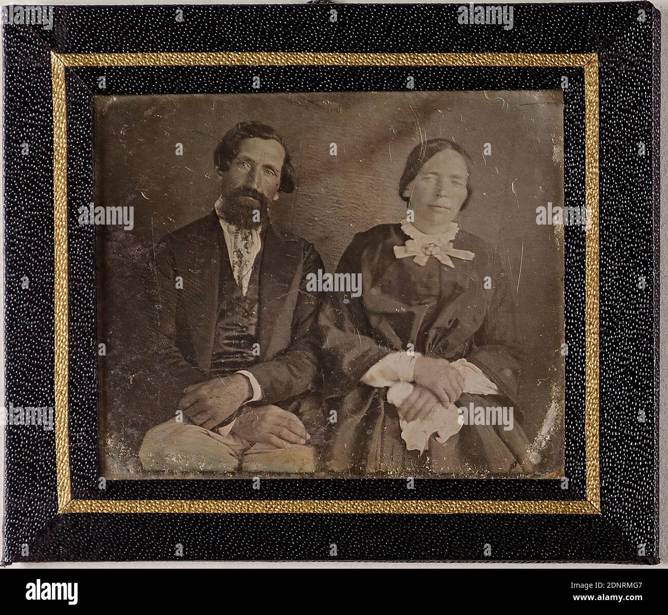 Coppia, Daguerreotipo, dimensioni immagine: Altezza: 5,90 cm; larghezza: 7,20 cm, Ritratto, uomo, Donna, doppio ritratto, seduta, barba Foto Stock