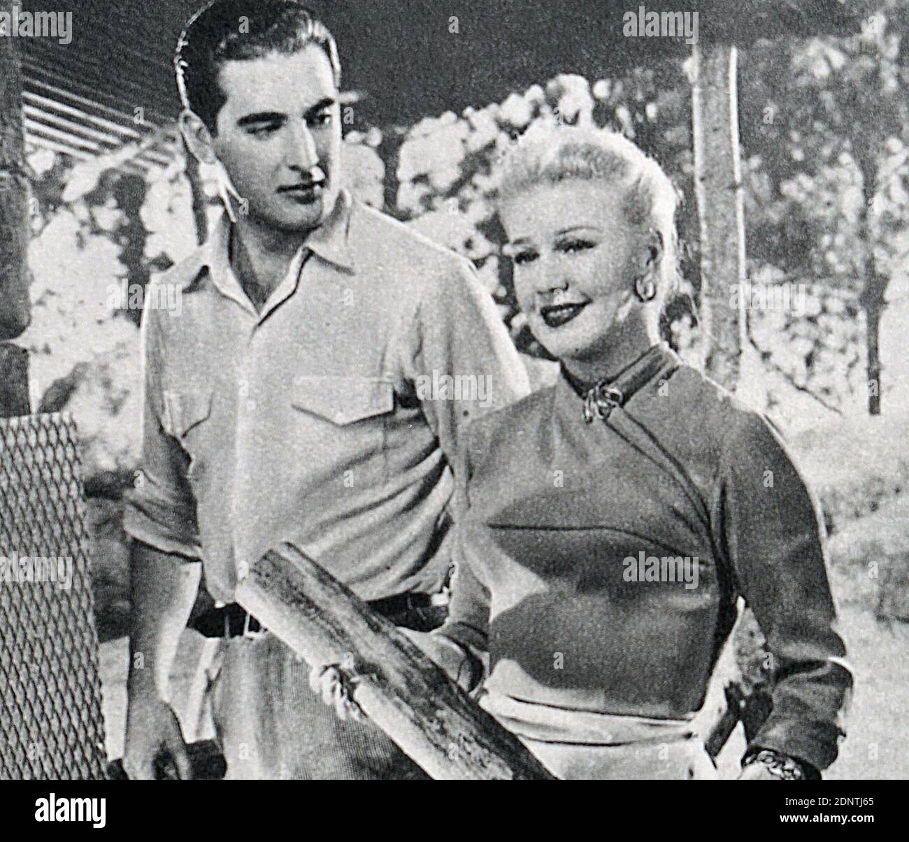 Film tratto da 'Twist of fate' con Ginger Rogers, Jacques Bergerac, Stanley Baker e Herbert Lom. Foto Stock