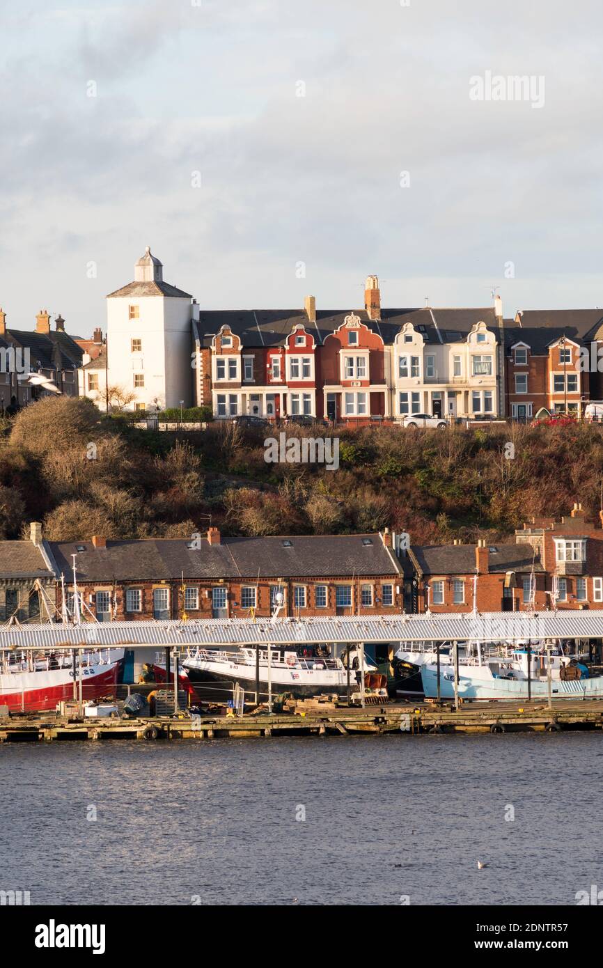 Il vecchio edificio High Light e Trinity House sopra la banchina dei pesci North Shields, Inghilterra nord-orientale, Regno Unito Foto Stock