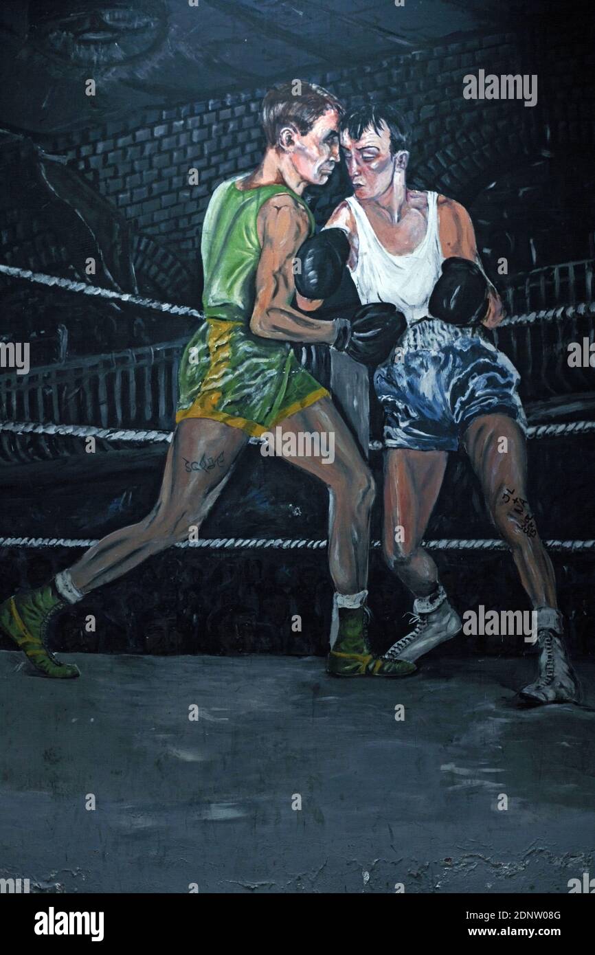 Pittura murale e murale al Repton Boxing Club nella zona est di Londra Foto Stock