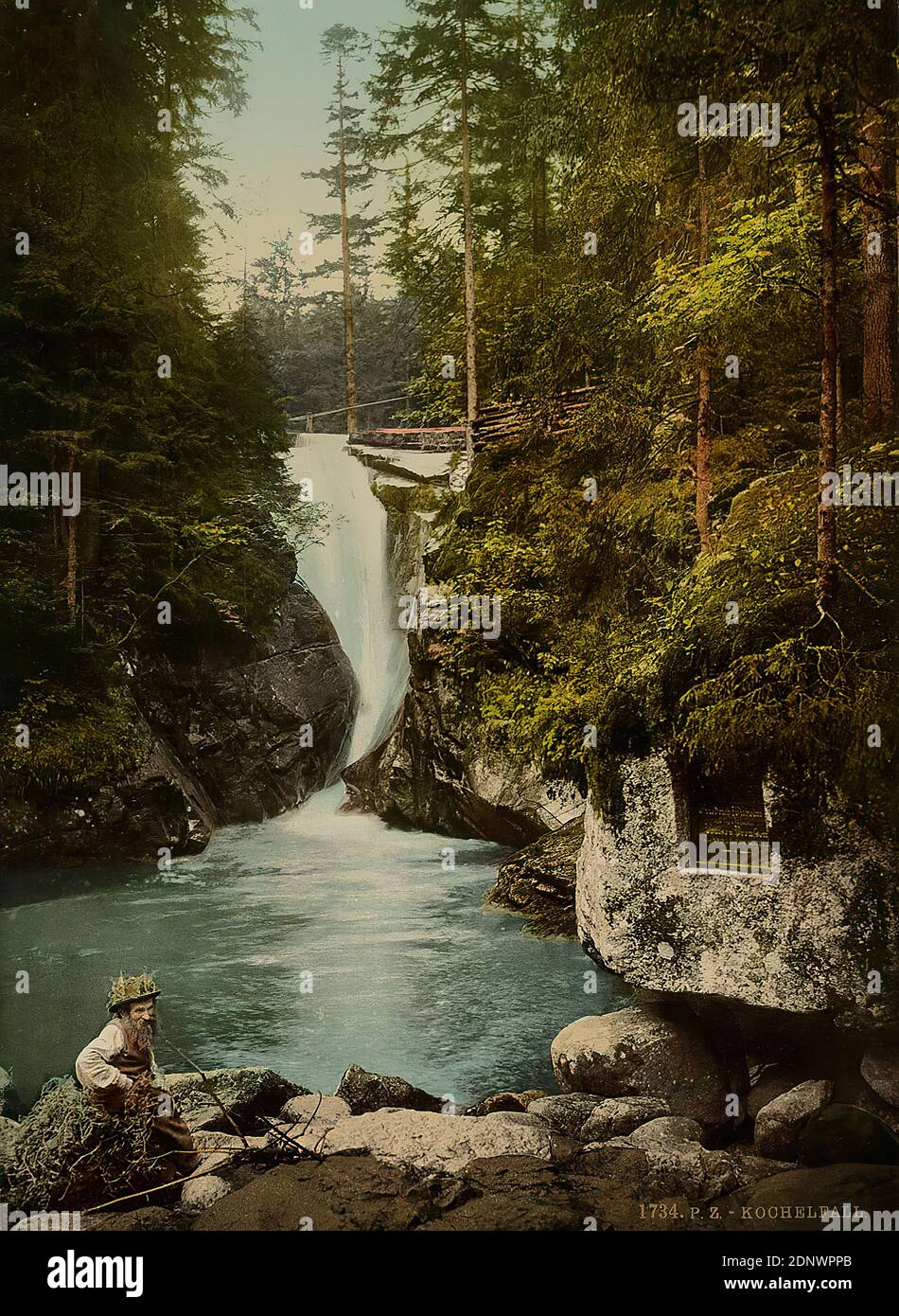 Kochelfall, Staatliche Landesbildstelle Amburgo, collezione sulla storia della fotografia, stampa fotocromatica, totale: Altezza: 22.40 cm; larghezza: 16.00 cm, titolo, in piombo: 60a, 1734, Photochromie, fotografia di viaggio, fotografia di paesaggio, fiume Foto Stock