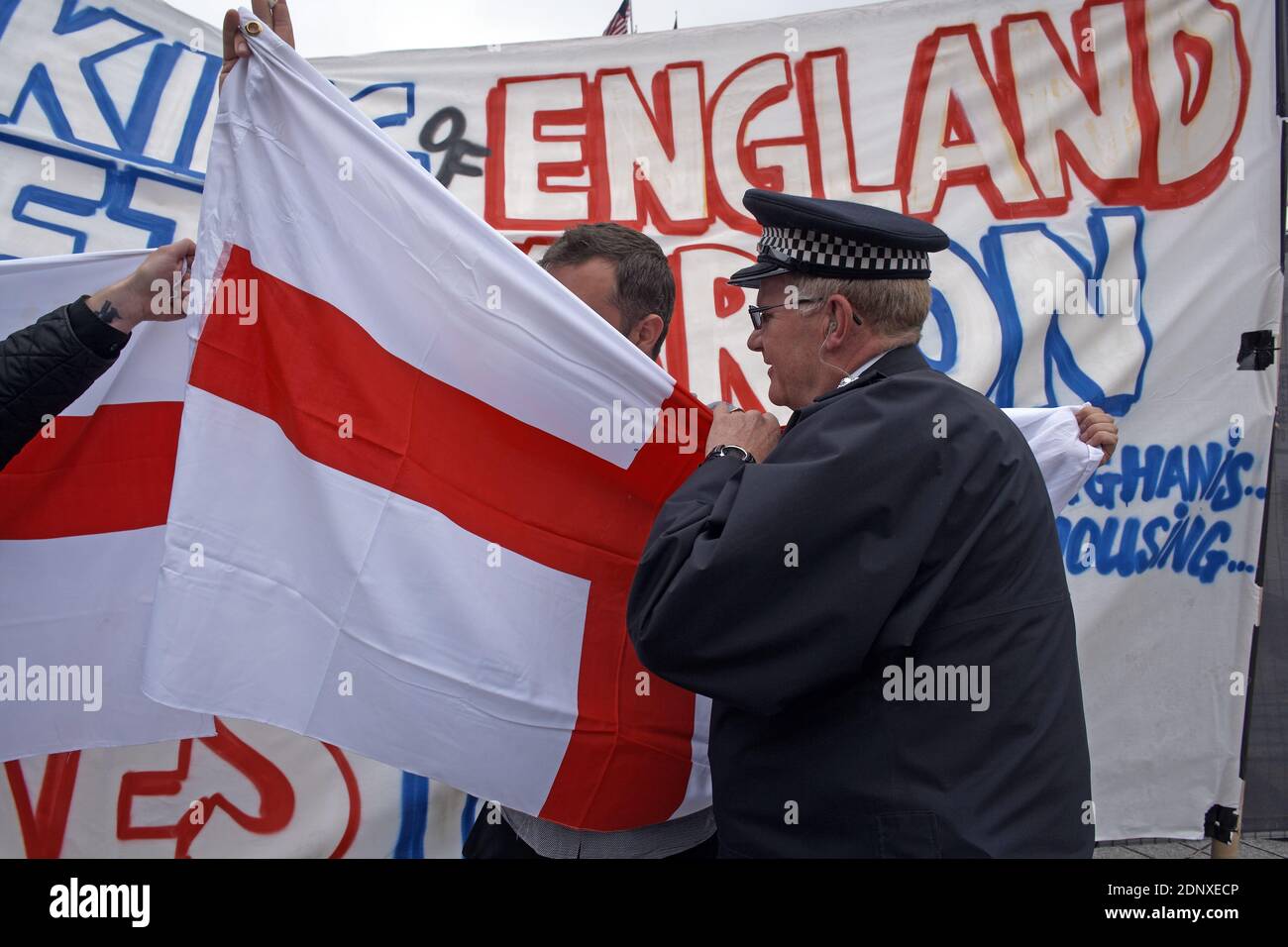 Regno Unito / Londra/Trafalgar Square am 29.04.2011/PROTESTA DURANTE IL ROYAL WEDDING A LONDRA Foto Stock