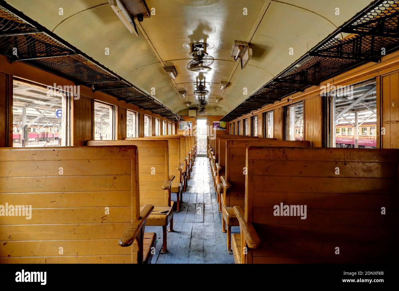 Hualamphong stazione ferroviaria, Bangkok, Thailandia Foto Stock
