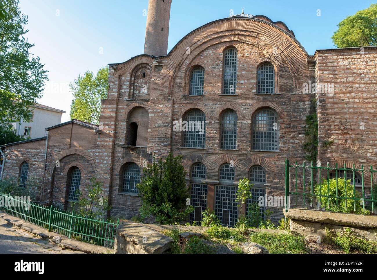 La moschea di Kalenderhane è una ex chiesa ortodossa orientale (la chiesa di Theotokos Kyriotissa) a Istanbul, convertita in moschea dagli ottomani. Foto Stock