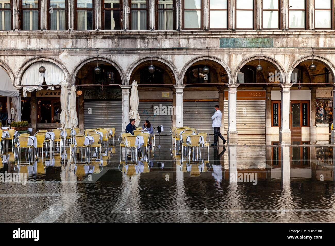 Acqua alta Piazza San Marco, Venezia, Italia. Foto Stock