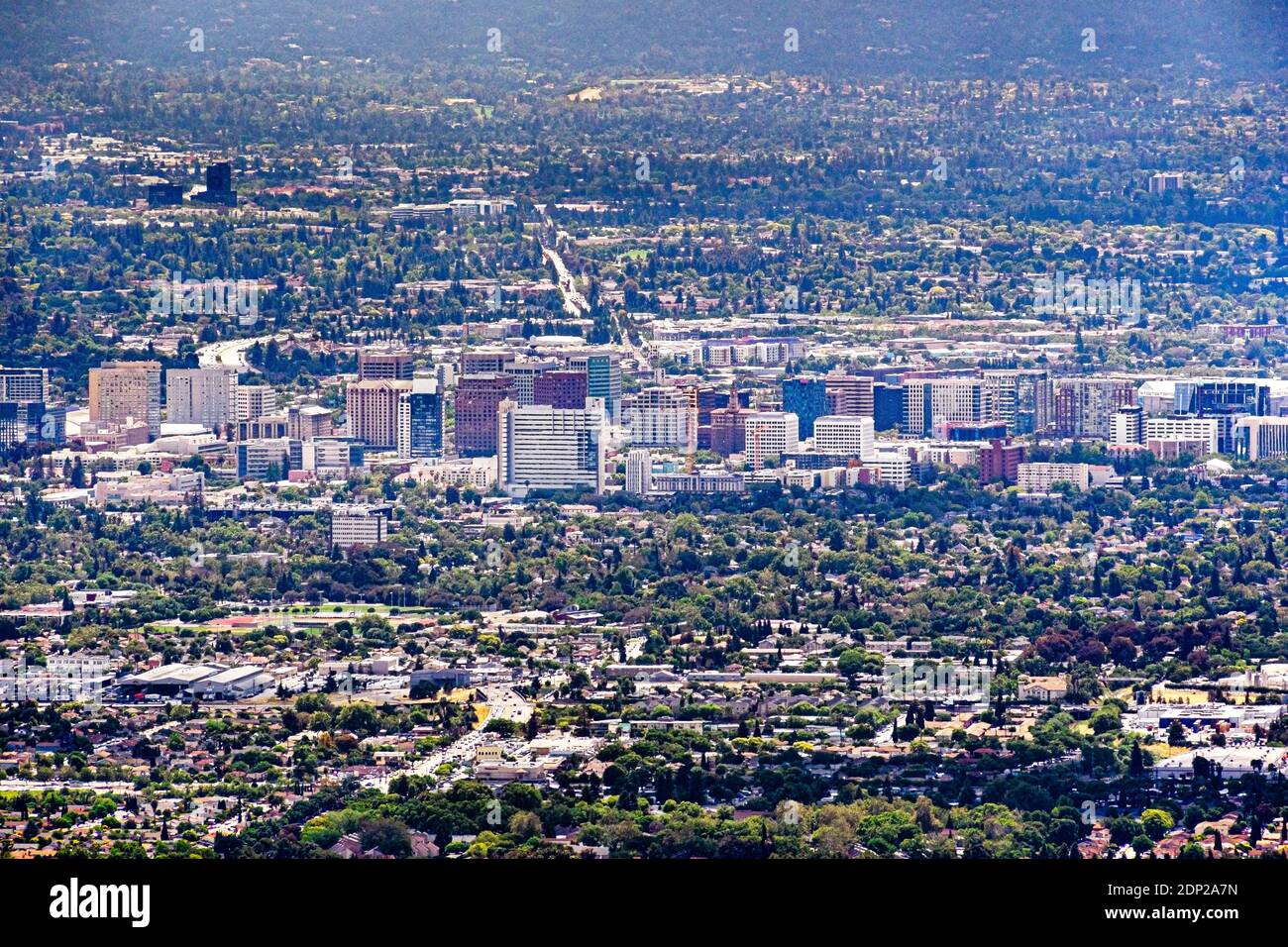 Vista aerea degli edifici nel centro cittadino di San Jose, Silicon Valley, California Foto Stock
