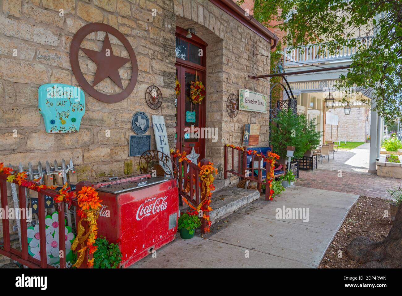 Texas, Gillespie County, Fredericksburg, centro, Main Street, negozio di oggetti da collezione Foto Stock