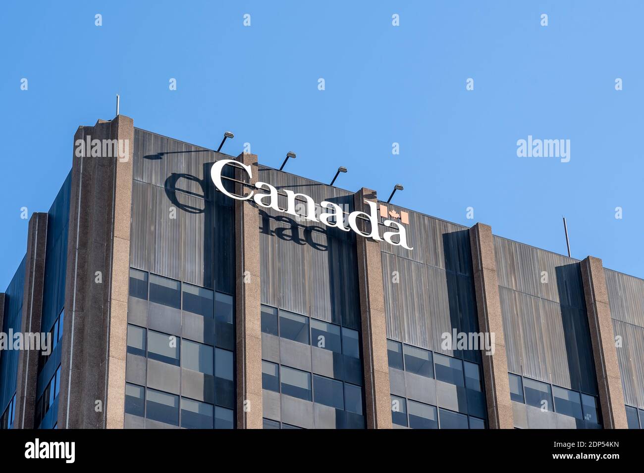Logo del governo del Canada sull'edificio di Ottawa, Ontario, Canada Foto Stock