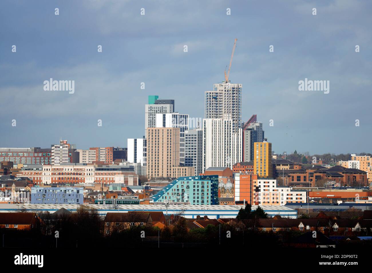 Il gruppo di edifici a Leeds è studente di Arena Village Sistemazione che include l'edificio più alto dello Yorkshire "Altus House" Foto Stock