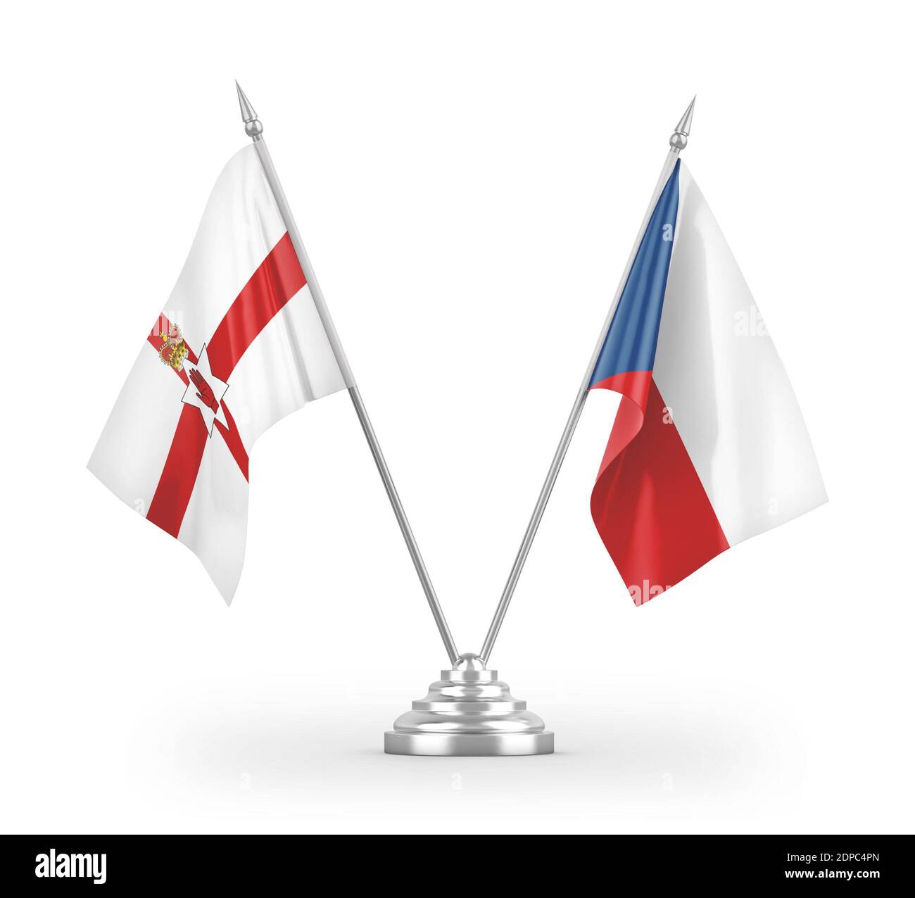 Bandiere da tavolo della Repubblica Ceca e dell'Irlanda del Nord isolate su 3D bianco rendering Foto Stock