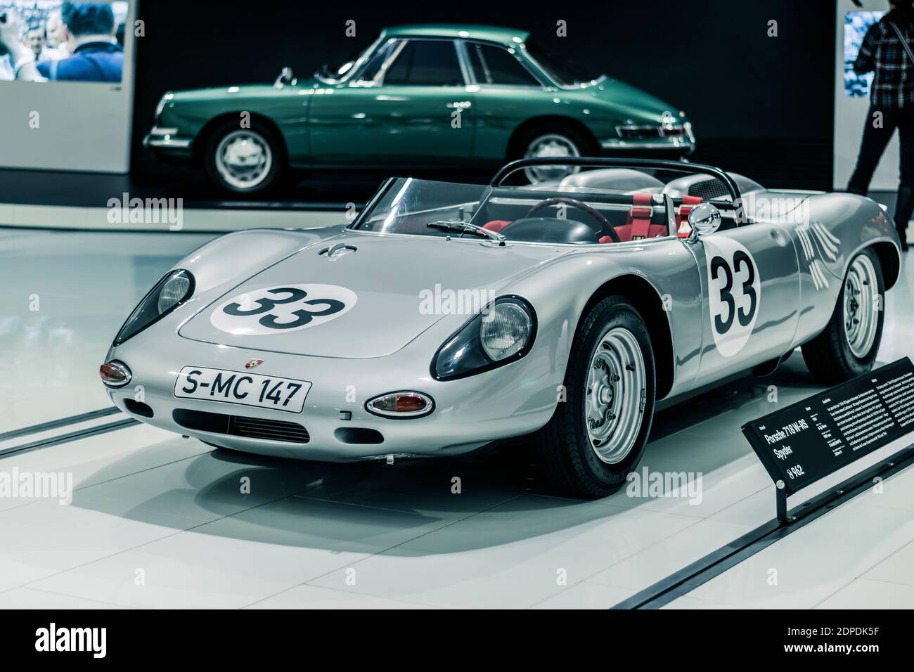 STOCCARDA, Germania 6 marzo 2020: La Porsche 718W-RS Spyder. Solo un esempio è stato realizzato nel 1961 per il World Endurance Trophy. Foto Stock