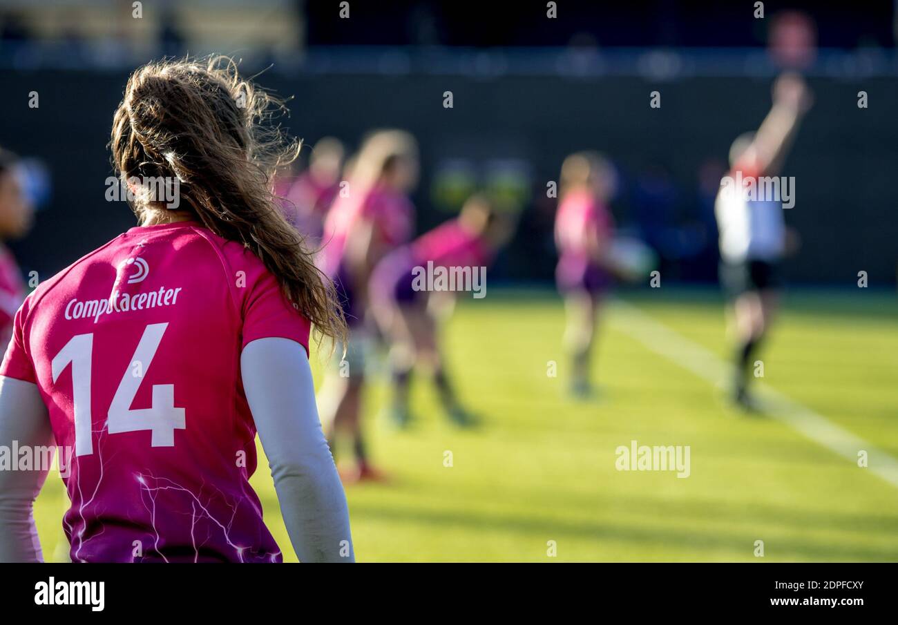 Londra, Regno Unito. 19 dicembre 2020. Rhona Lloyd di Loughborough Lightning pronto per il lancio durante la partita delle donne Allianz Premier 15s tra Saracens Women e Loughborough che si illuminano all'Allianz Park, Londra, Inghilterra, il 19 dicembre 2020. Foto di Phil Hutchinson. Solo per uso editoriale, è richiesta una licenza per uso commerciale. Nessun utilizzo nelle scommesse, nei giochi o nelle pubblicazioni di un singolo club/campionato/giocatore. Credit: UK Sports Pics Ltd/Alamy Live News Foto Stock