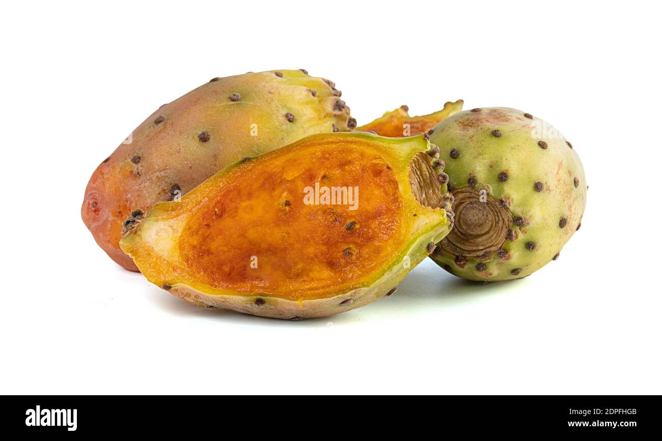 Pere di ceci e un taglio a metà su un bianco sfondo Foto Stock