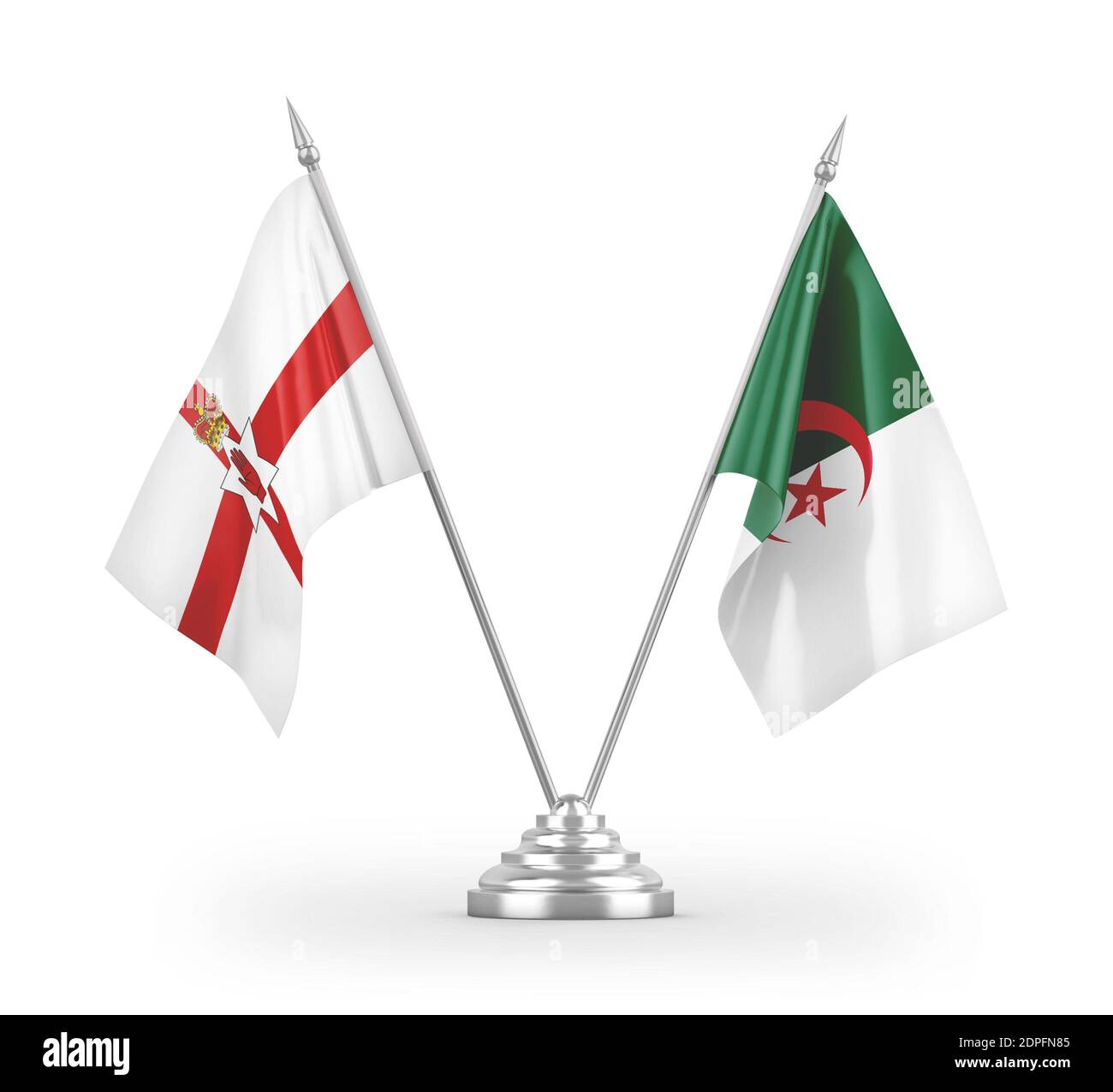 Bandiere da tavolo per Algeria e Irlanda del Nord isolate su 3D bianco rendering Foto Stock