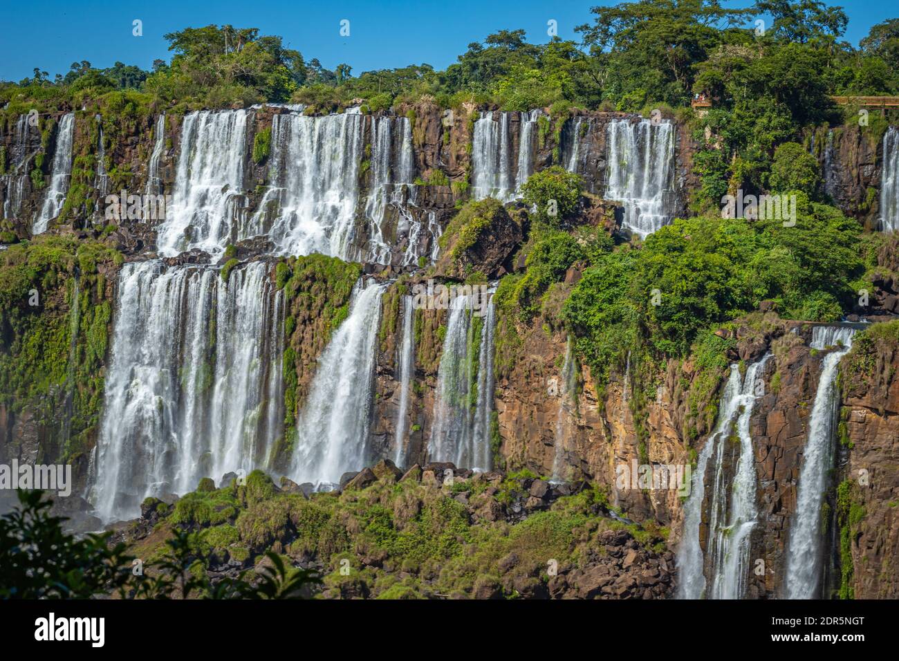 Cascate più piccole nel lato argentino di Iguazu Foto Stock