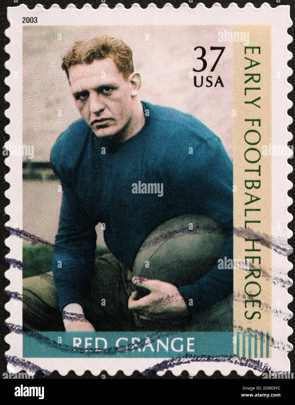 Il primo eroe del calcio Red Grange sul francobollo americano Foto Stock