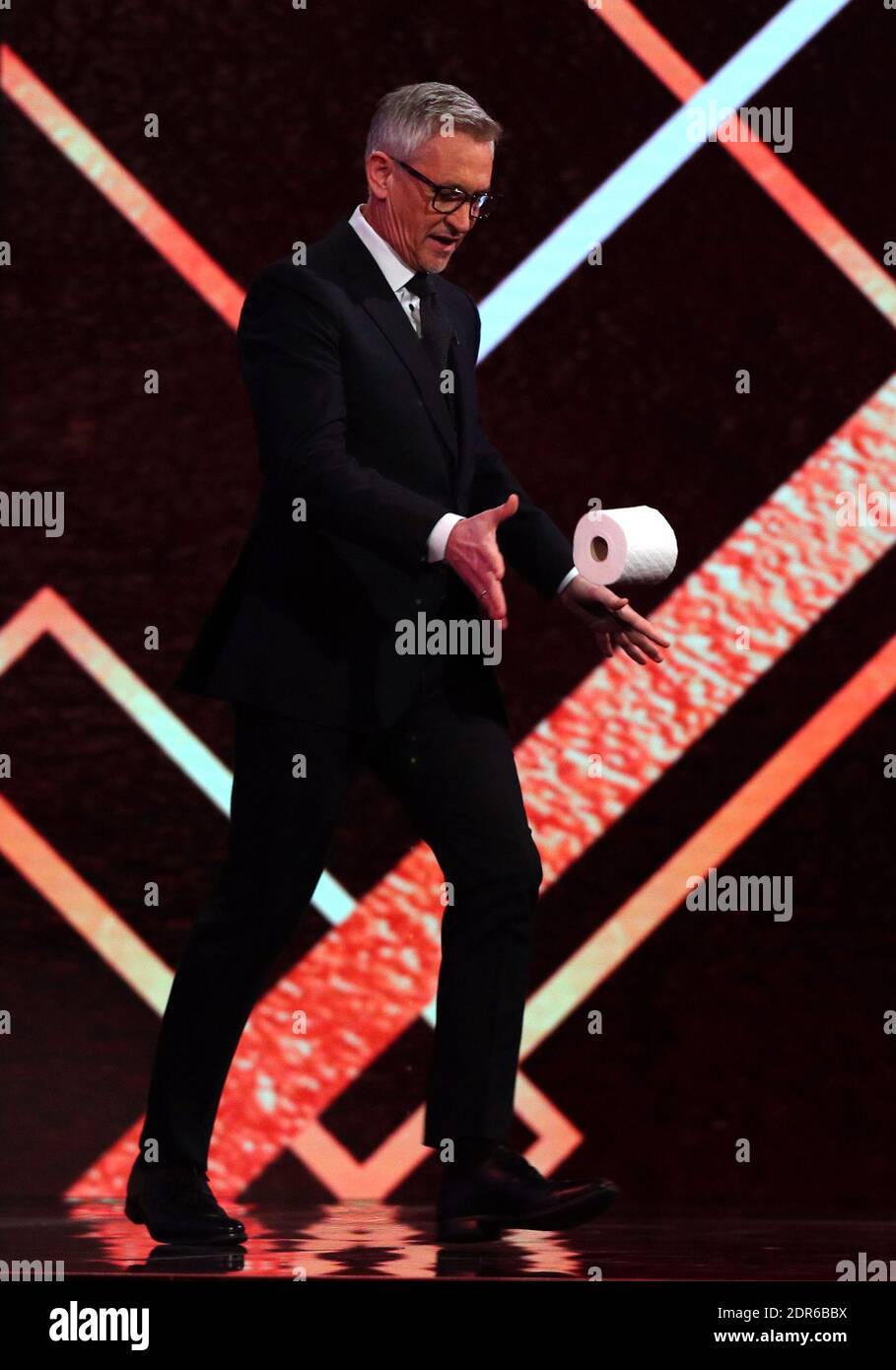 Presentatore Gary Lineker durante la BBC Sports Personality of the Year 2020 a MediaCityUK, Salford. Foto Stock