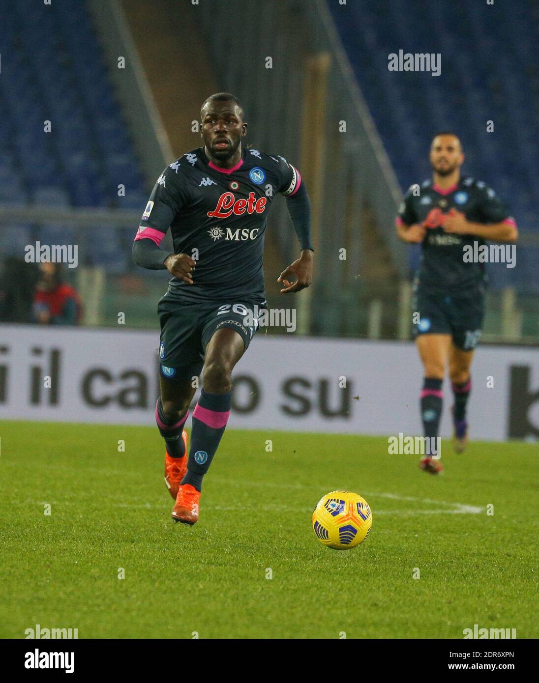 Roma, Lazio, Italia. 20 dicembre 2020. In occasione della partita di calcio italiana Serie A SS Lazio vs SSC Napoli il 20 dicembre 2020 allo stadio olimpico di Roma.in foto: KOULIBALY Credit: Fabio Sasso/ZUMA Wire/Alamy Live News Foto Stock