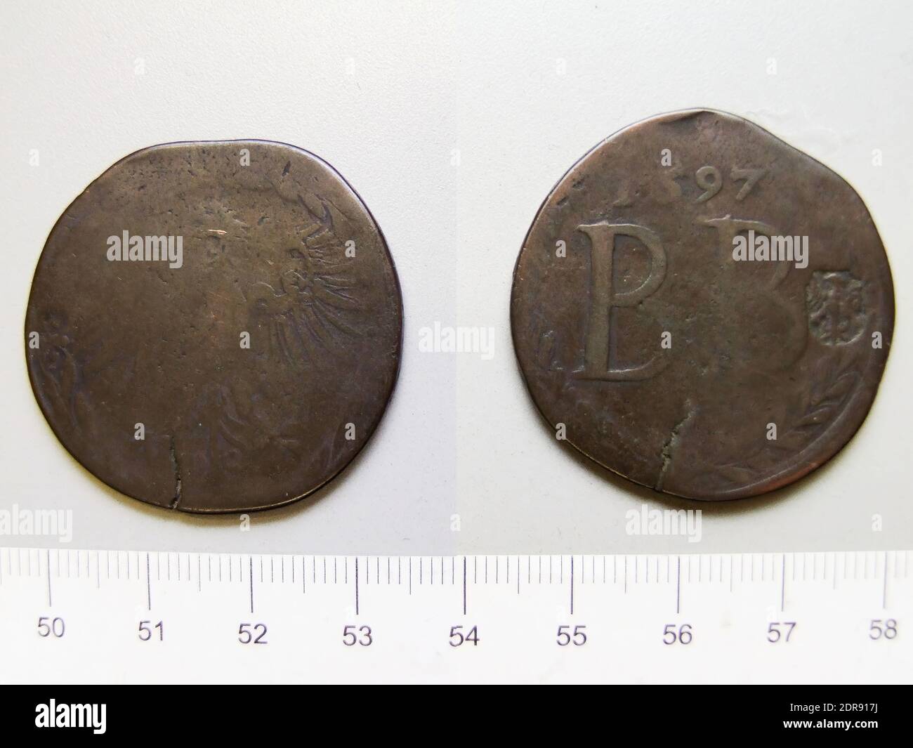 Menta: Aquisgrana, moneta di Aquisgrana, rame, 17.64 g, 11:00, 36.4 mm, Made in Germany, German, 16th Century, Numismatica Foto Stock