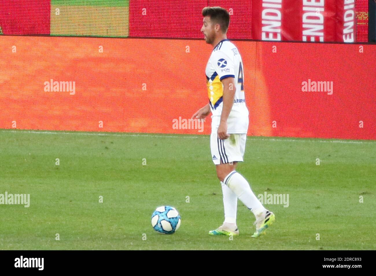 Durante la partita tra Independiente e Boca JRS per de Liga Profesional de Fútbol sullo stadio Libertadores de América (Foto: Néstor J. Beremblum) Foto Stock