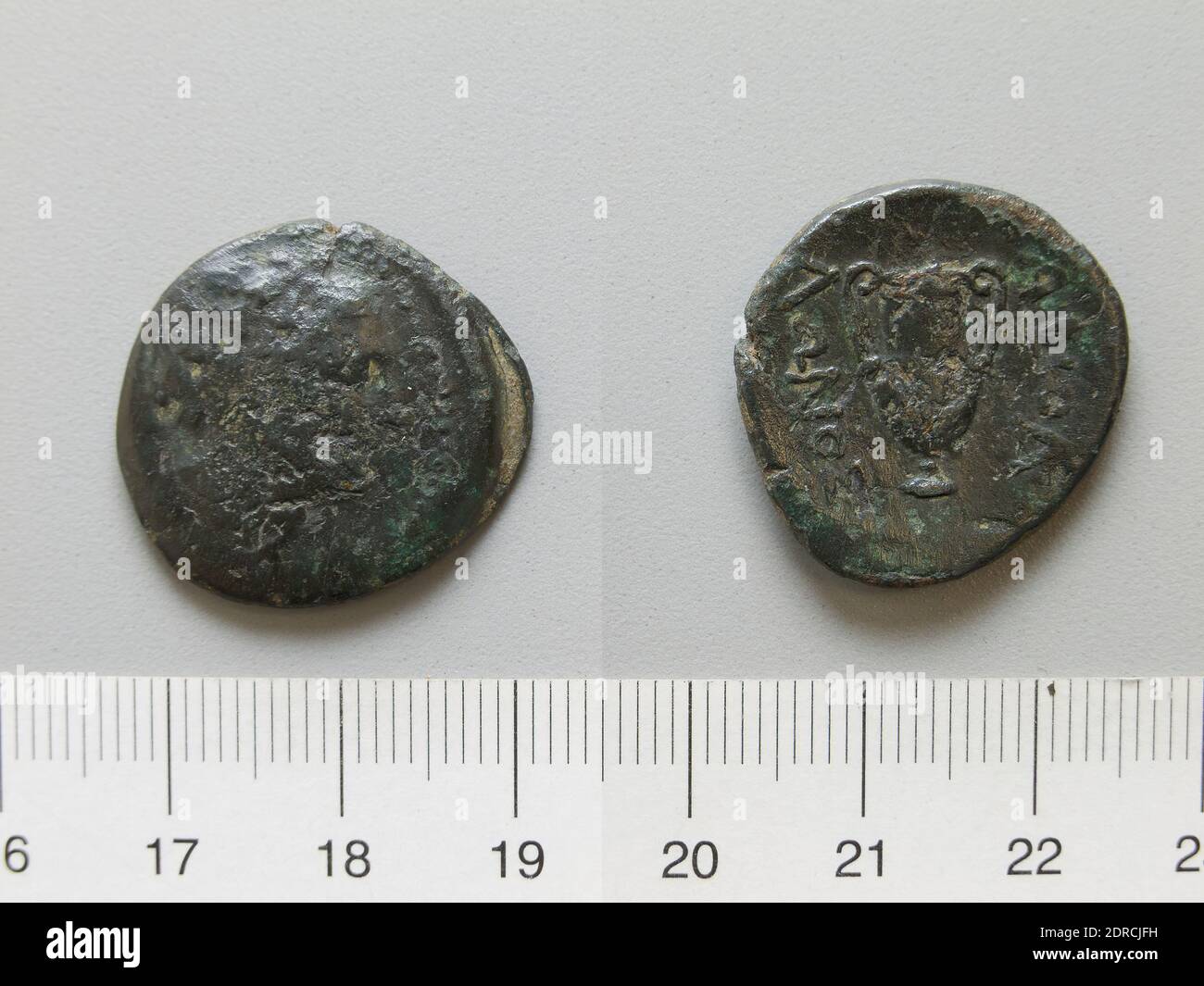 Menta: Apollonia, moneta di Apollonia, 187–180 a.C., rame, 7.06 g, 2:00, 24.5 mm, prodotto in Apollonia, Illiria, Greco, II secolo a.C., Numismatica Foto Stock