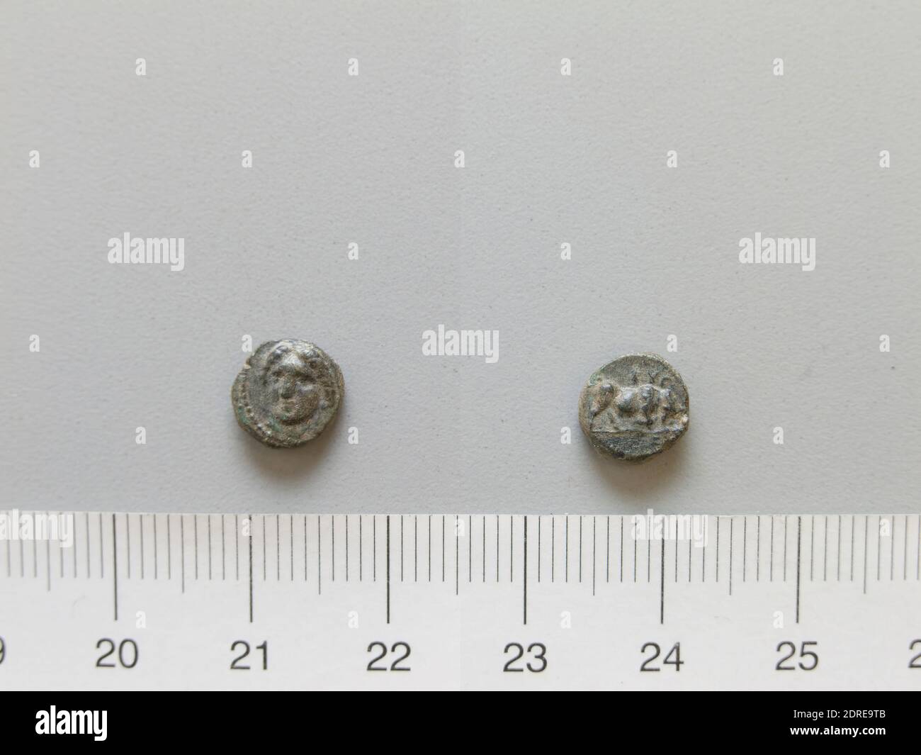 Menta: Phygela, moneta da Phygela, 380–350 a.C., rame, 0.74 g, 10:00, 9 mm, Made in Phygeia, Ionia, Greco, IV secolo a.C., Numismatica Foto Stock
