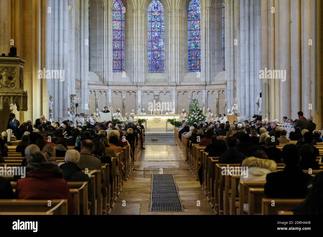 Lione (Francia), 20 dicembre 2020. Olivier de GerMay è ufficialmente insediato come Arcivescovo della diocesi di Lione questa domenica. Sostituisce Archb Foto Stock