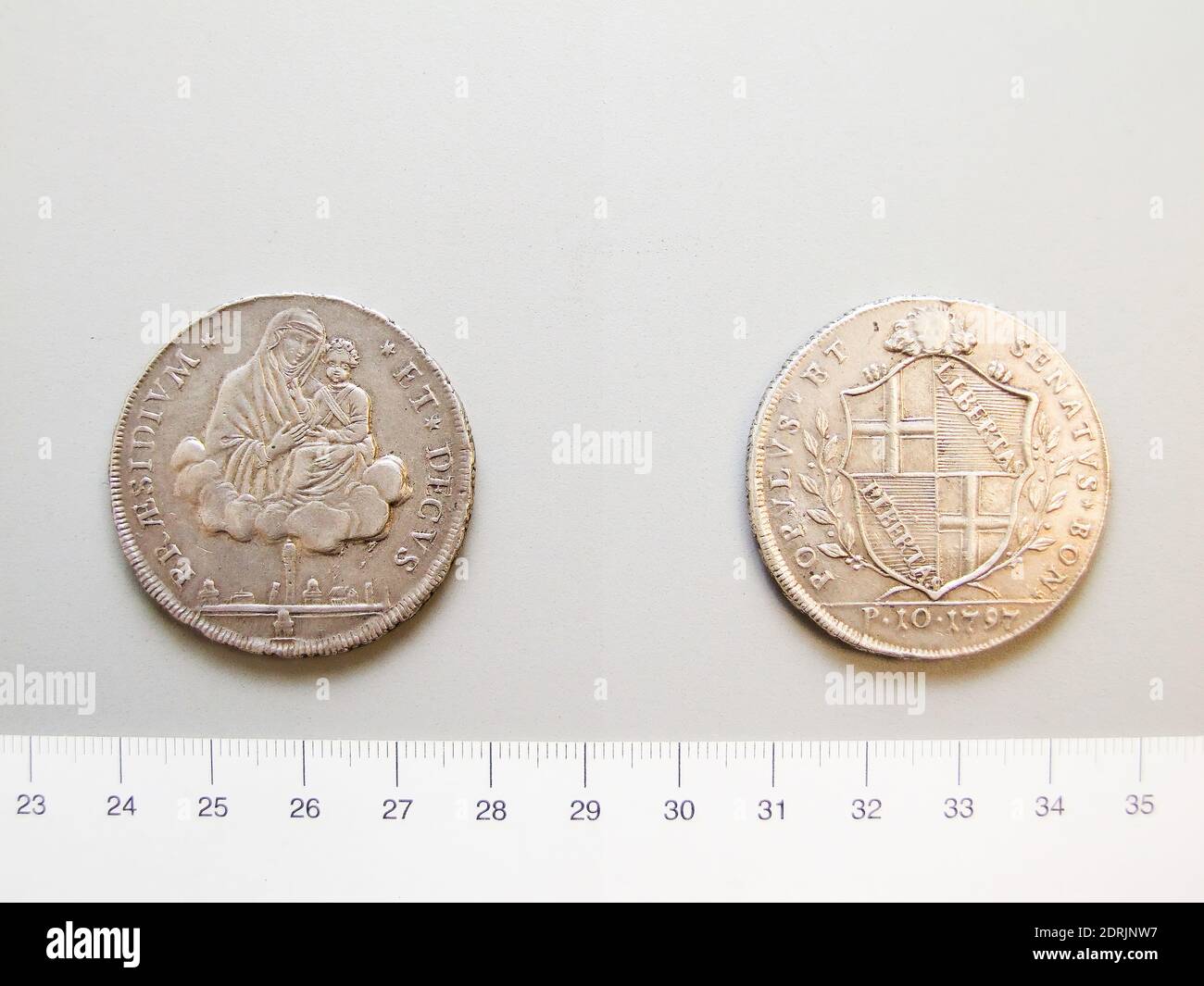 Mint: Bologna, 1 Scudo di Bologna, Argento, 29.00 g, 12:00, 38.5 mm, Made in Bologna, Italy, Italian, XVIII secolo, Numismatica Foto Stock