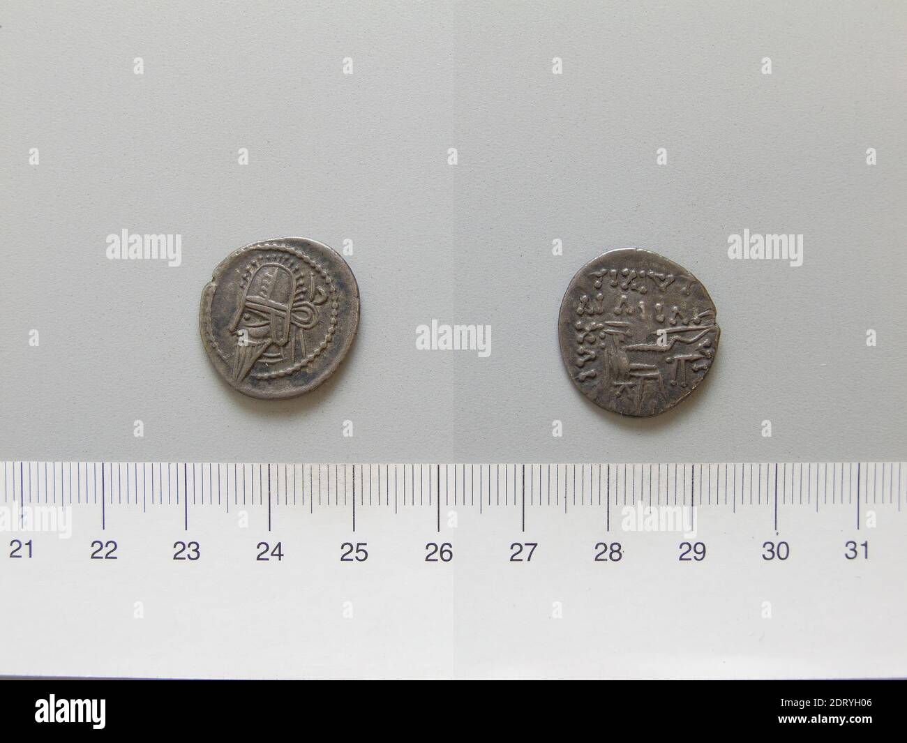 Righello: Vologasi V, 1 dracm di Vologasi V, 207–22 d.C., Argento, 3.42 g, 12:00, 20.1 mm, Made in Uncertain, Parthia, Parthian, III secolo d.C., Numismatica Foto Stock