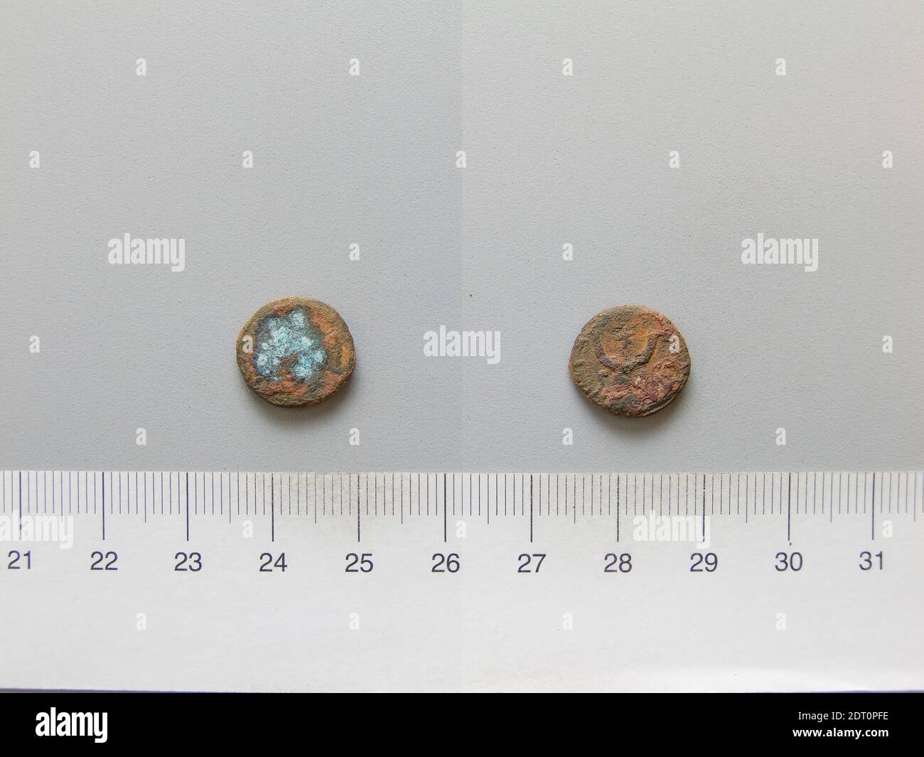 Mint: Carrhae, Coin da Carrhae, ca. III secolo d.C., rame, 1.76 g, 12:00, 13.8 mm, scavato in dura-Europos, made in Carrhae, Mesopotamia, Roman, III secolo d.C., Numismatica Foto Stock